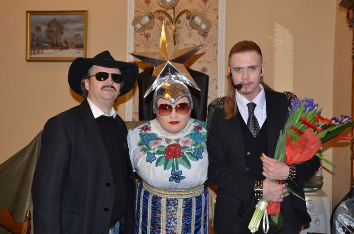 Дуэт Сердючки и Боярского.