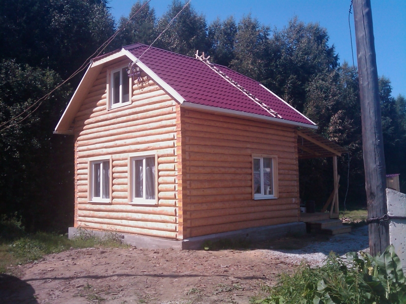 Срубы из оцилиндрованного бревна и бревна ручной рубки в Екатеринбурге