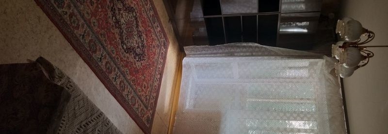 Сдается 1-к квартира в хорошем развитом районе.
